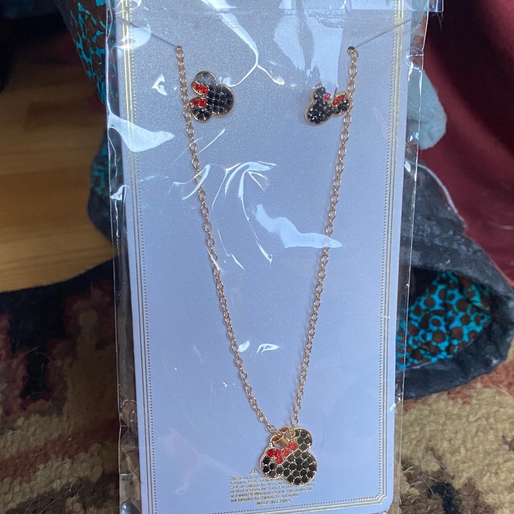 NWOT Mickey and Minnie necklace and earring Gold and Black Jewelry Set